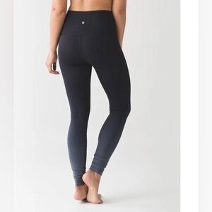LULULEMON black/grey leggings